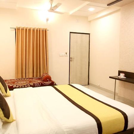 Oyo Rooms Railway Station Abu Road Экстерьер фото